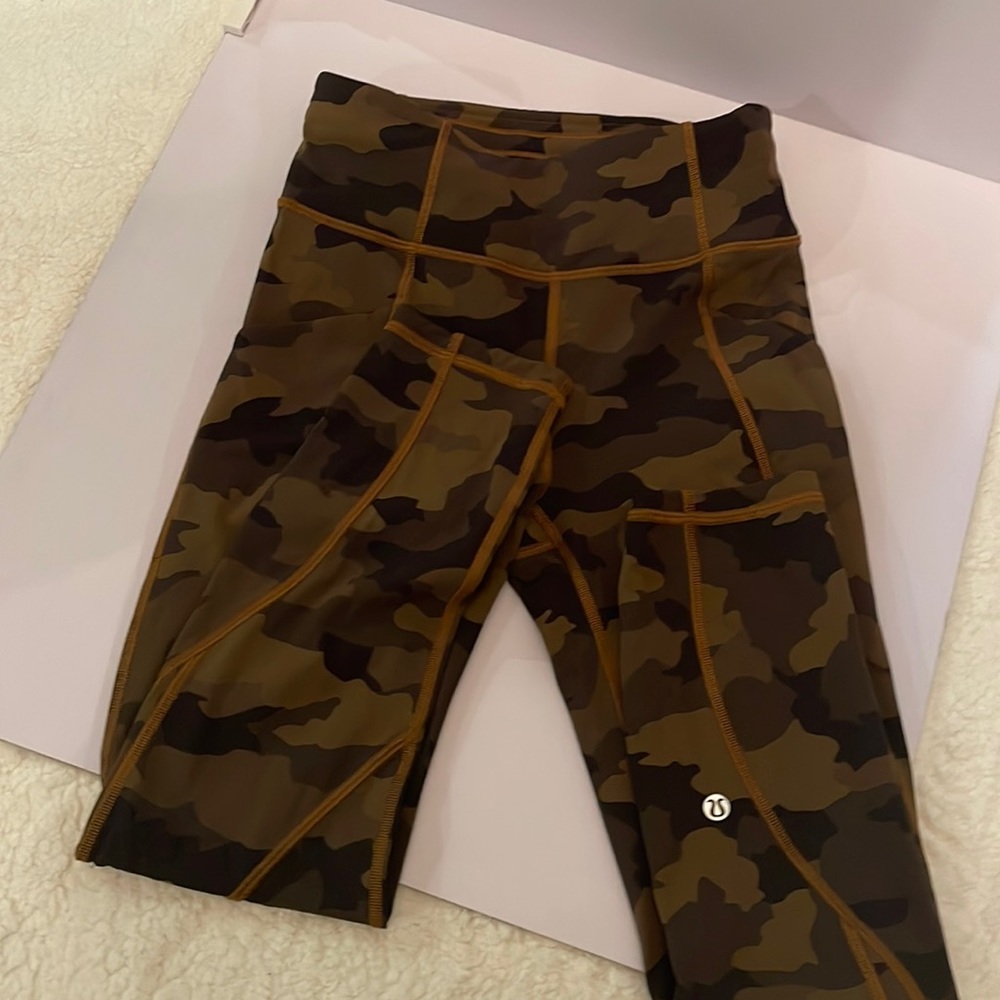 Lululemon camp leggings